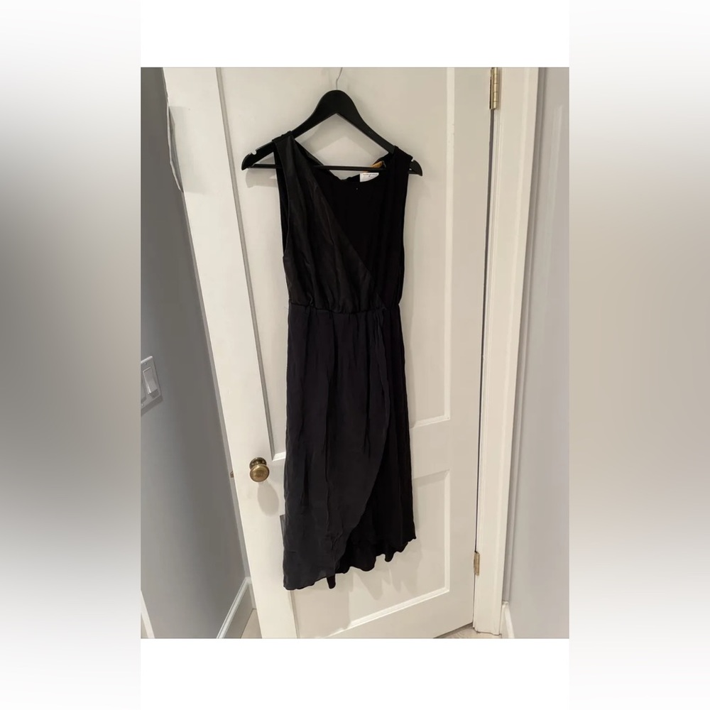 Alice and Olivia silk and leather tulip bottom dress size medium with slit